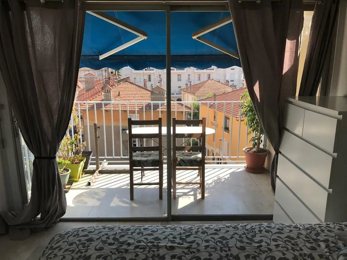 Appartement Les Jacinthes à Saint-Raphaël 0*,  France