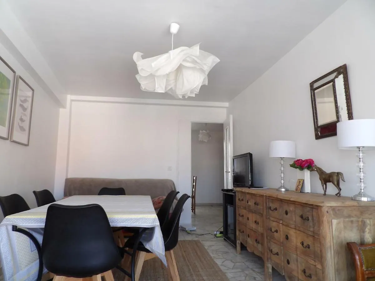 Appartement Les Jacinthes à Saint-Raphaël France